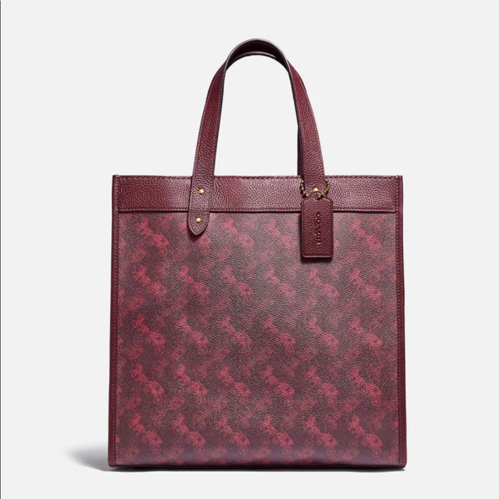 COACH Field Tote With Horse And Carriage Print